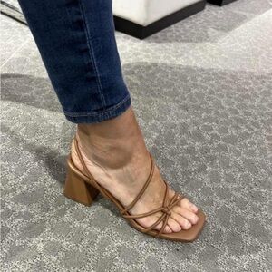 Marc Fisher LTD Calynda Strappy Block Heel Sandals - NWT